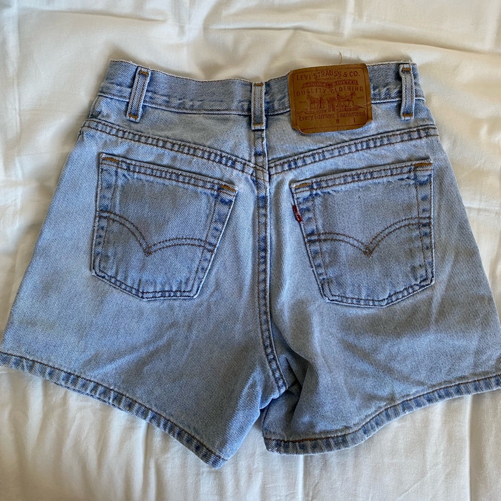 Vintage high waist Levi’s size 27